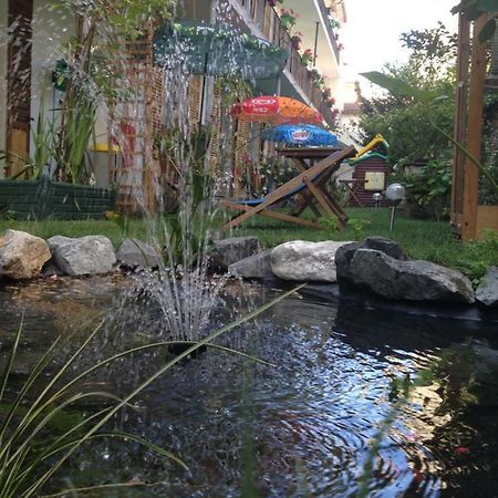 Hotel Nice Flore Виши Екстериор снимка