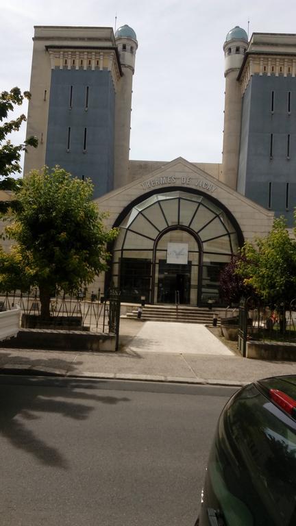 Hotel Nice Flore Виши Екстериор снимка