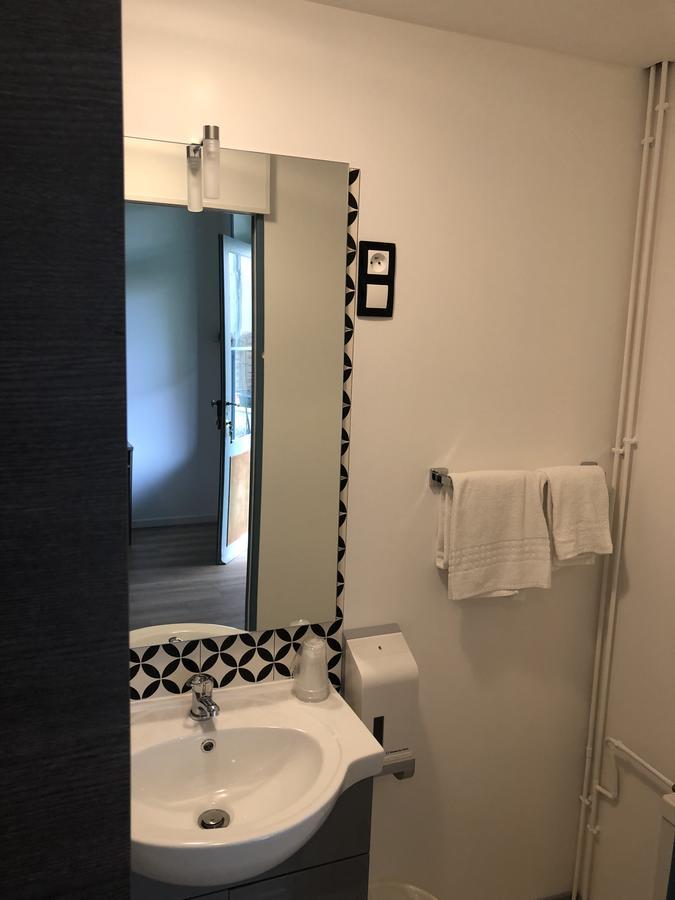 Hotel Nice Flore Виши Екстериор снимка