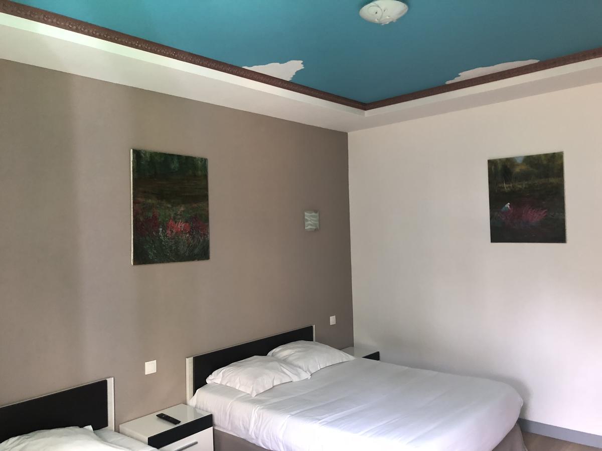 Hotel Nice Flore Виши Екстериор снимка