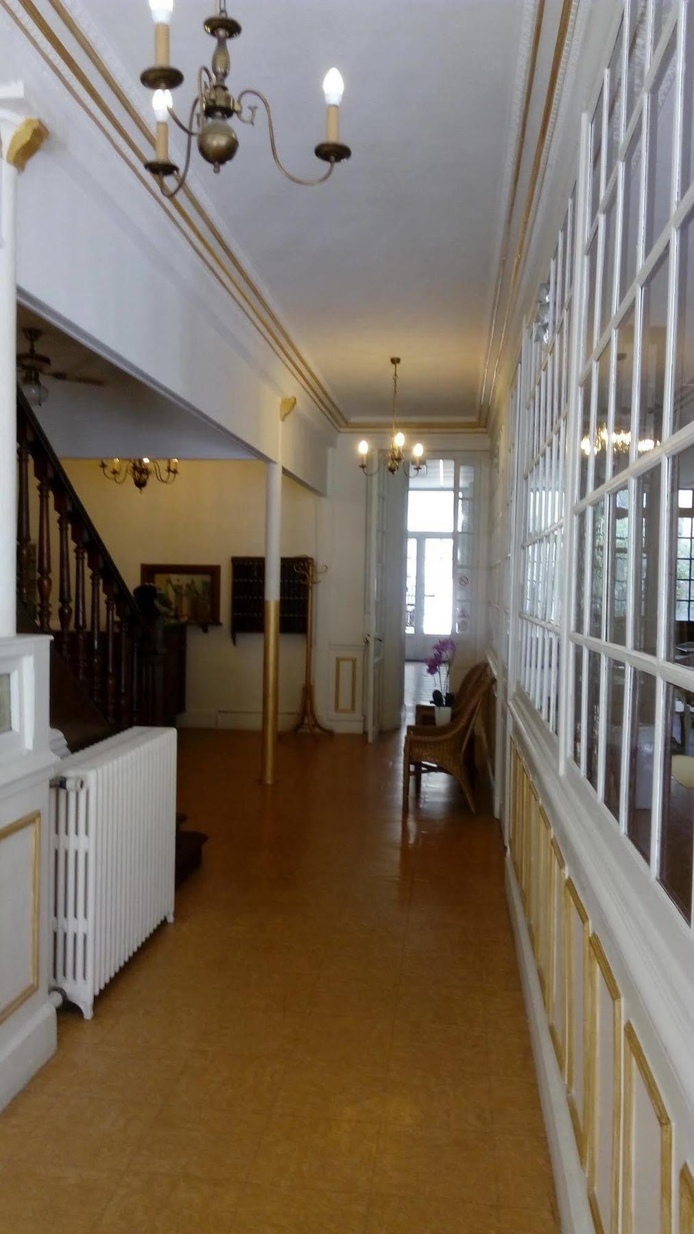 Hotel Nice Flore Виши Екстериор снимка