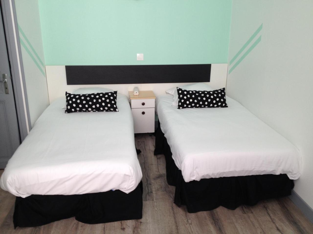 Hotel Nice Flore Виши Екстериор снимка