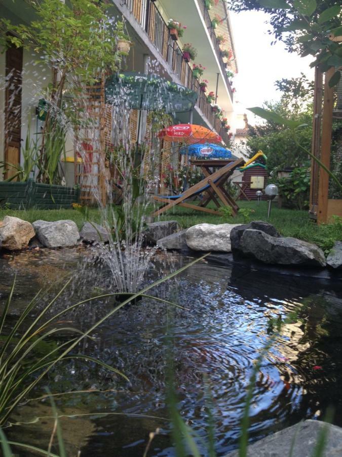 Hotel Nice Flore Виши Екстериор снимка